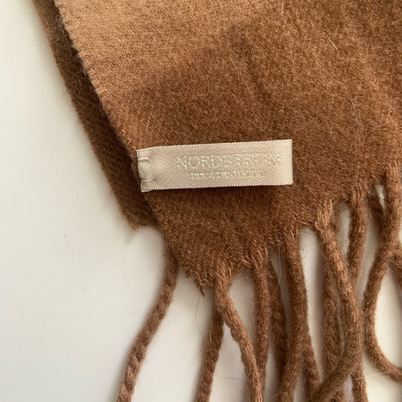 Nordstrom Cashmere Scarf with Fringe Plaid Tan Off-White Briwn - Picture 2 of 4